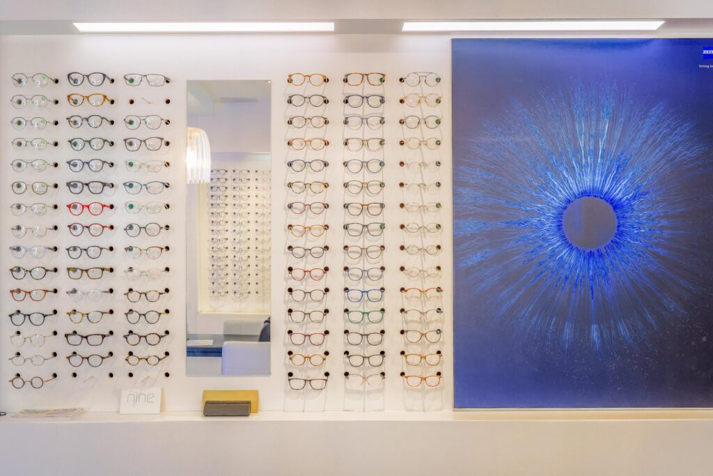 Vroom en nobbe opticiens brillencollectie afbeelding